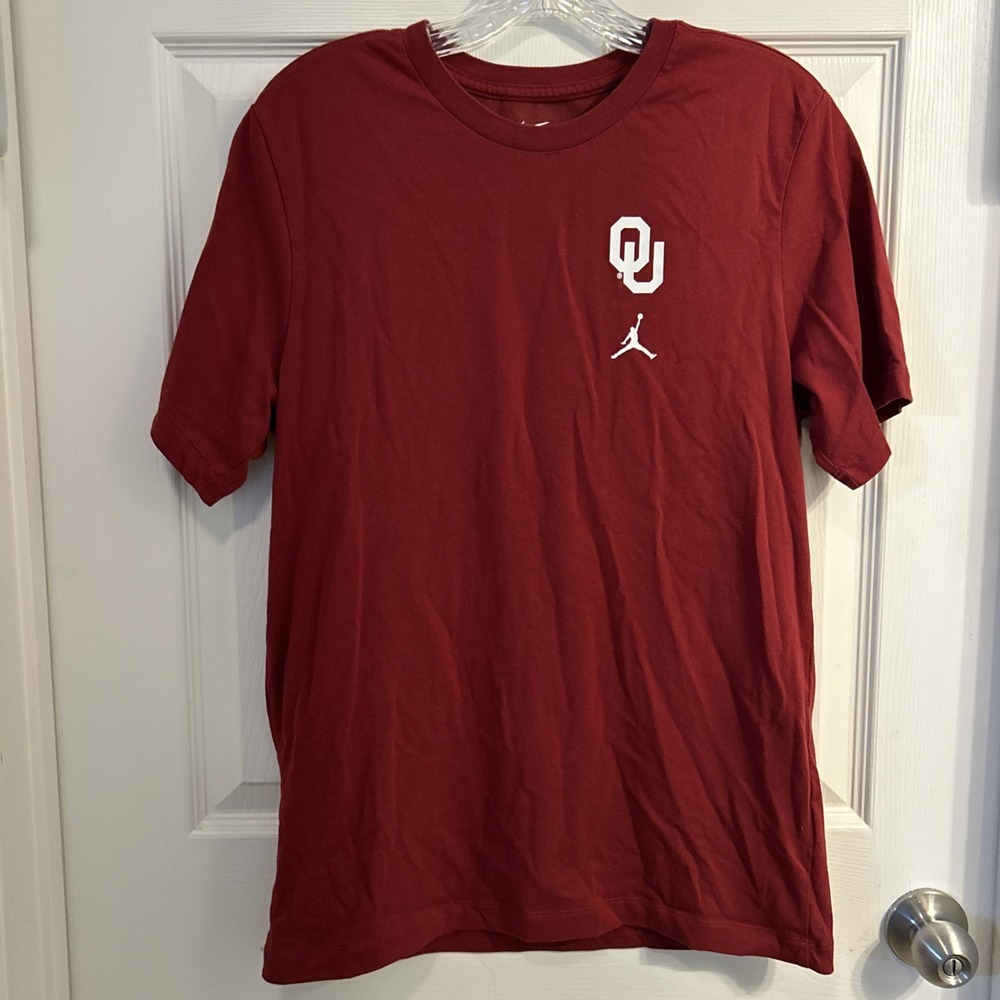 OU Jordan T Shirt Size Medium Mens Oklahoma Sooners Red Basketball The Nike Tee‎